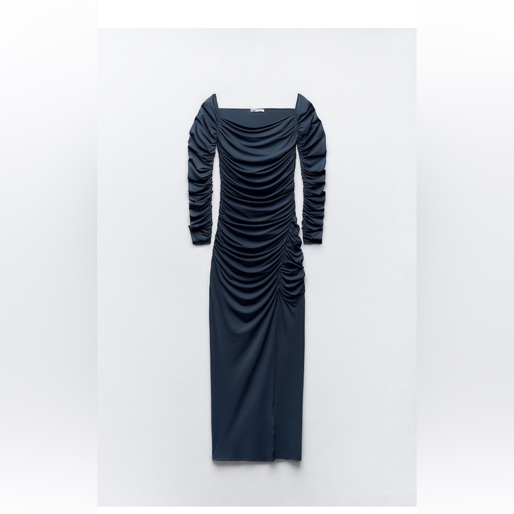 🪻 ZARA FITTED DRESS WITH RUCHING🪻